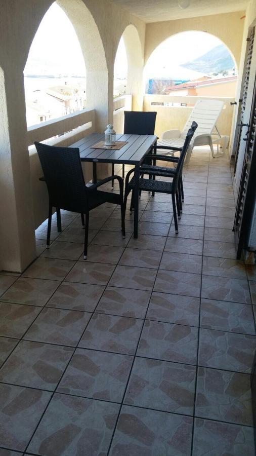 Apartments Keti Паг Екстериор снимка