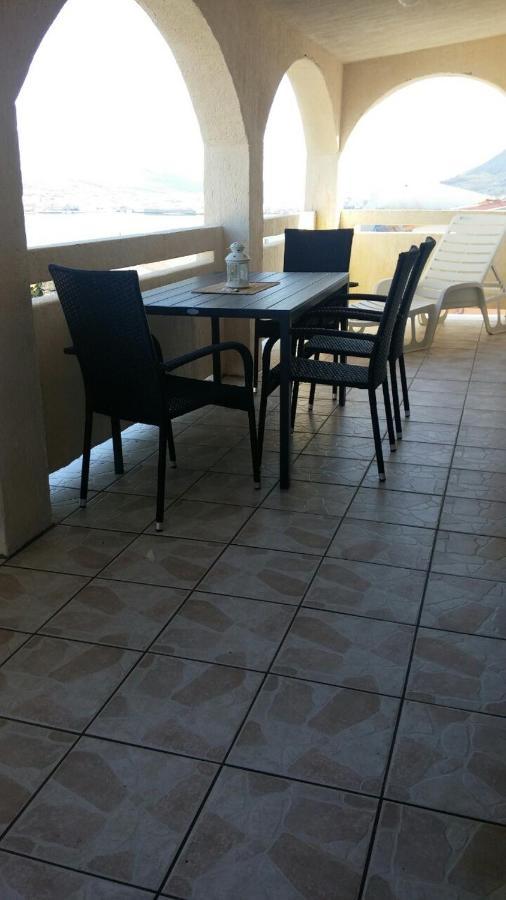 Apartments Keti Паг Екстериор снимка